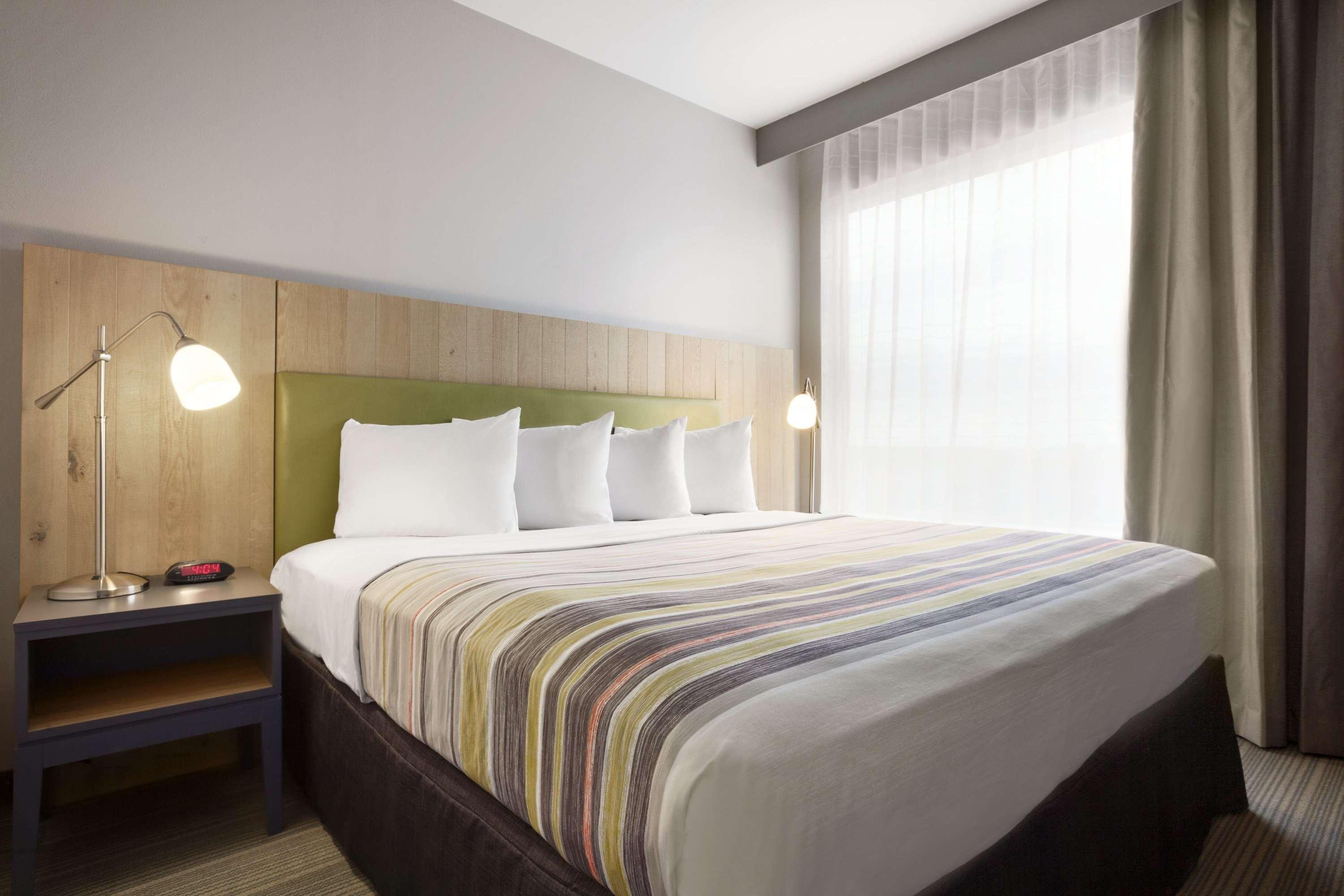 Country Inn & Suites By Radisson Bismarck Waterpark Eksteriør bilde