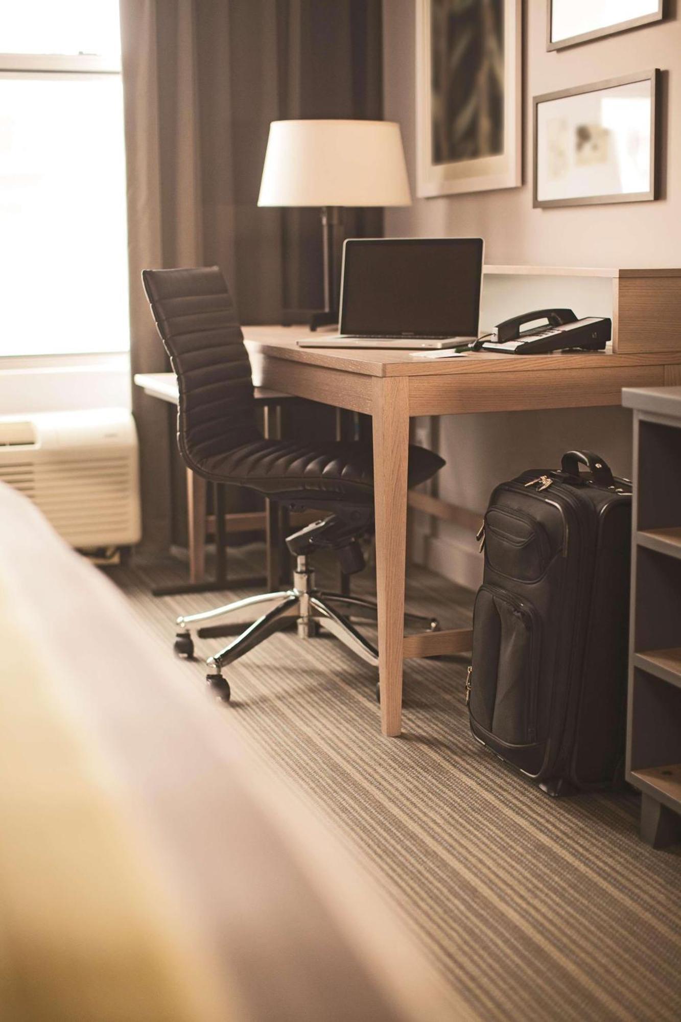 Country Inn & Suites By Radisson Bismarck Waterpark Eksteriør bilde